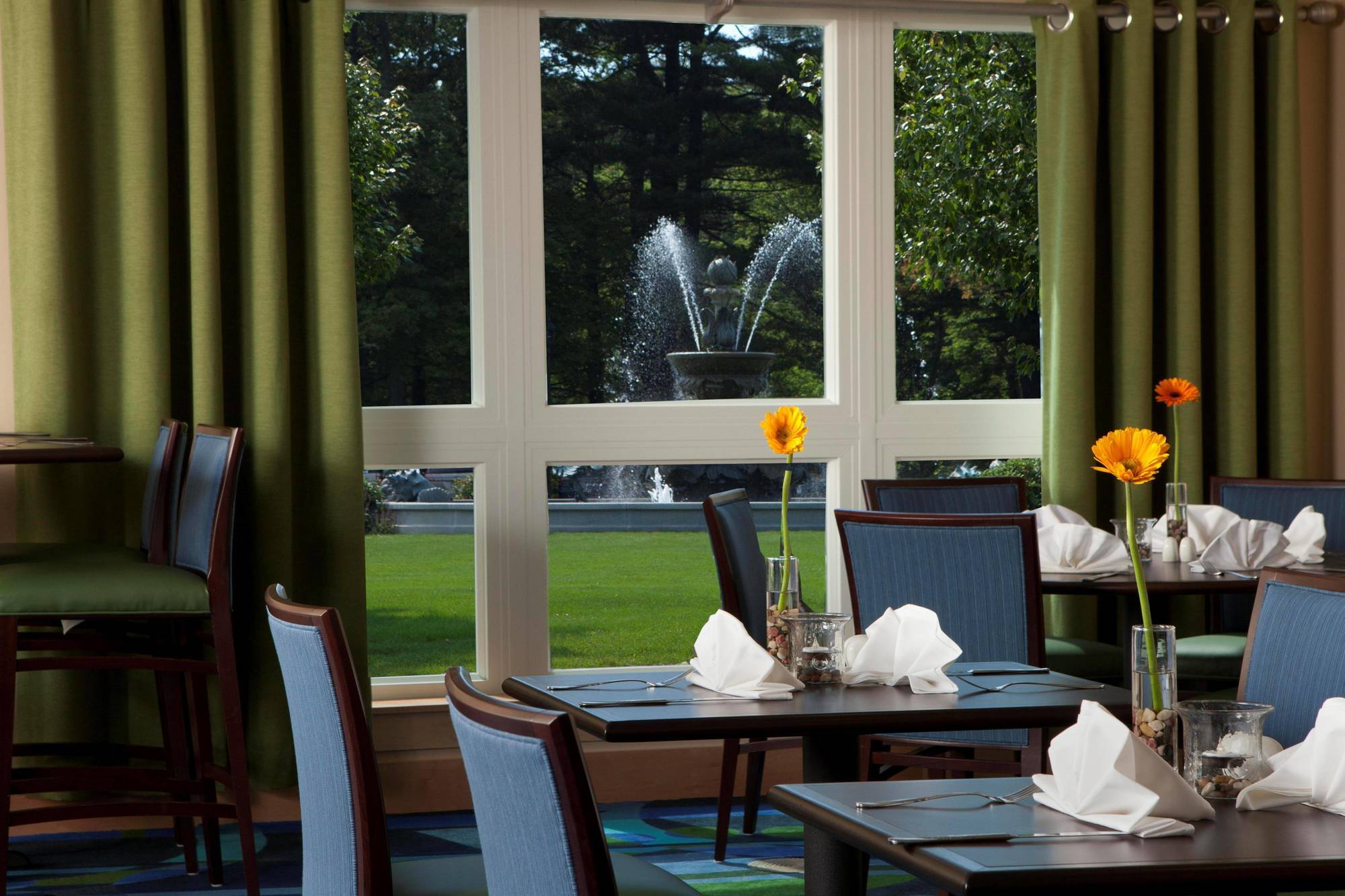 The Wylie And Conference Center At Endicott College 4*
